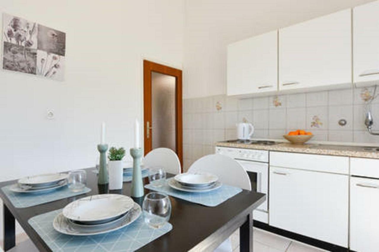 Apartments Pero Zapuntel Extérieur photo